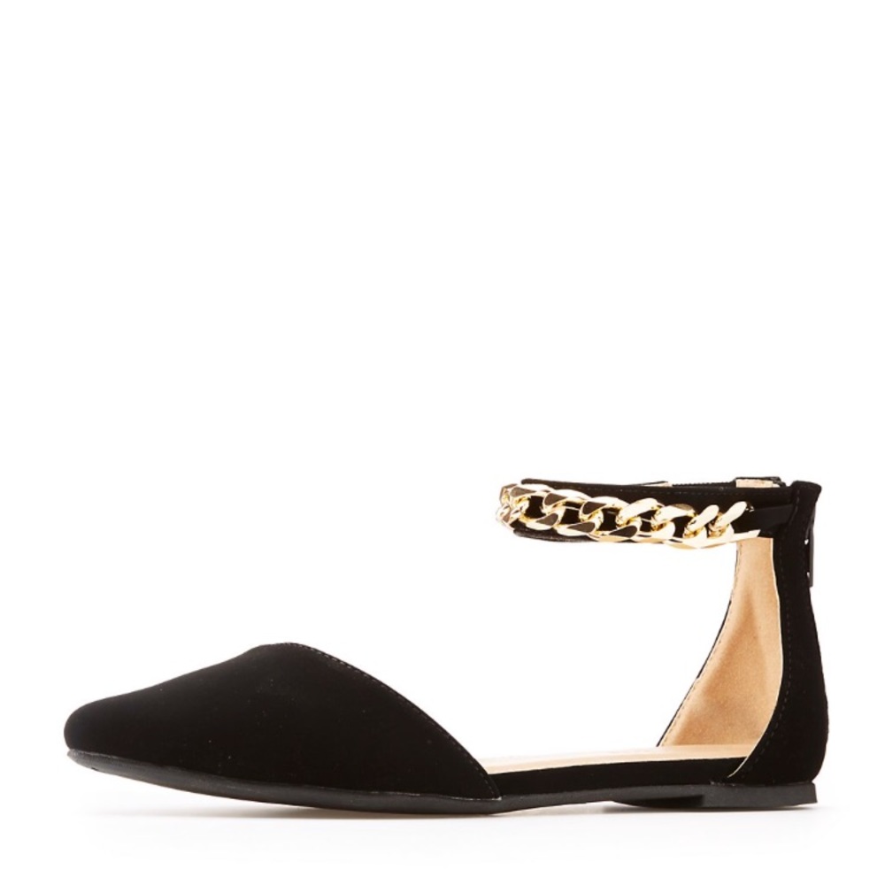 Charlotte Russe curb Chain-Trim D'Orsay Flats